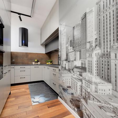 Cozy Apartments With Parking In The 19Th District By Noclegi Renters 华沙 外观 照片