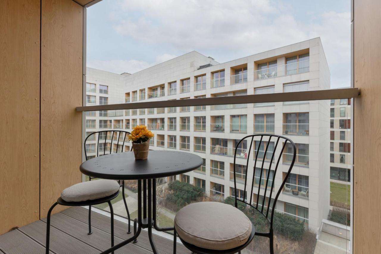 Cozy Apartments With Parking In The 19Th District By Noclegi Renters 华沙 外观 照片