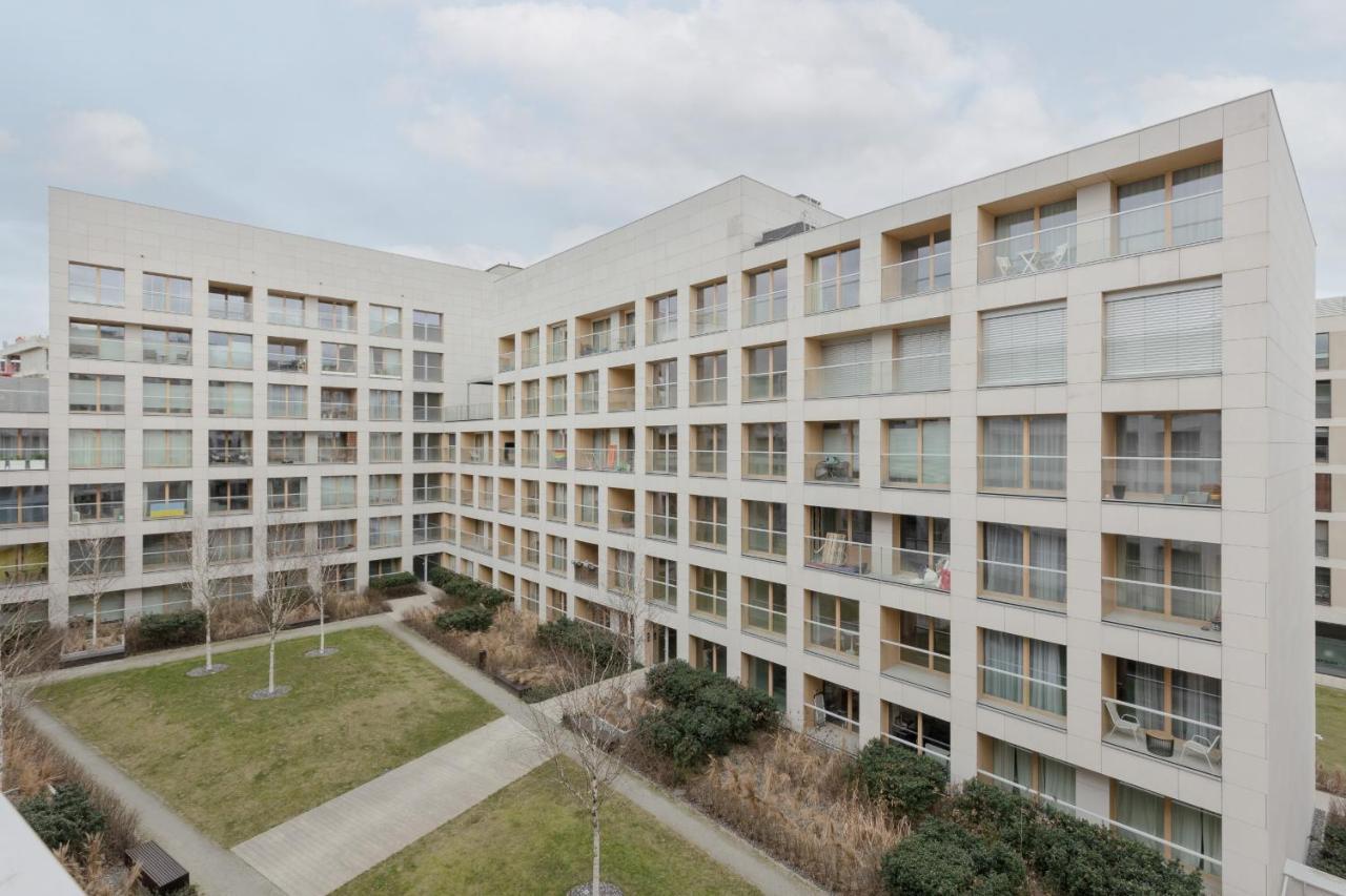 Cozy Apartments With Parking In The 19Th District By Noclegi Renters 华沙 外观 照片
