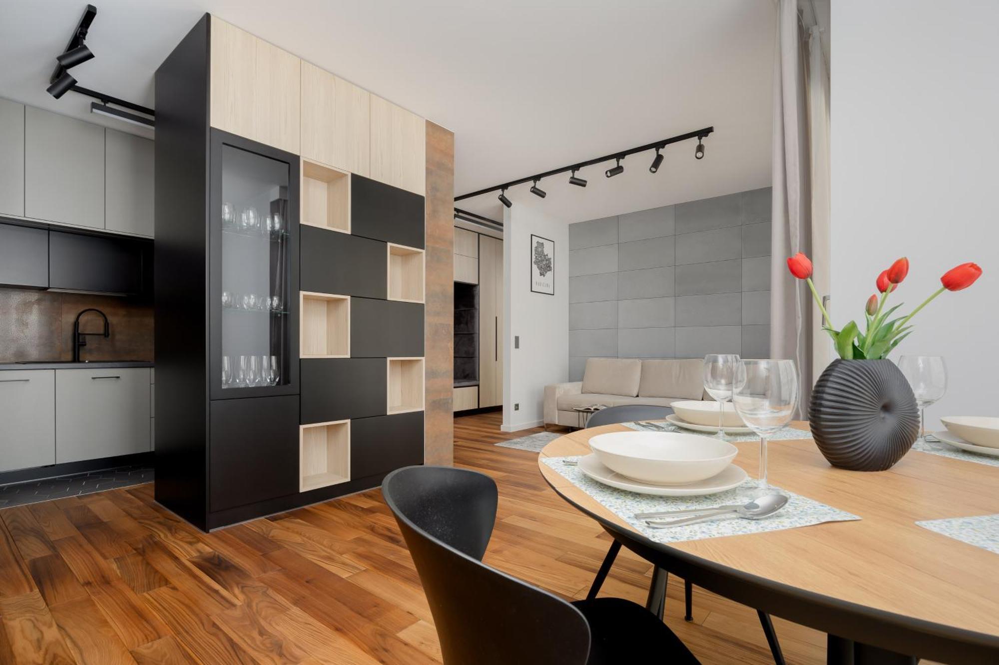Cozy Apartments With Parking In The 19Th District By Noclegi Renters 华沙 外观 照片